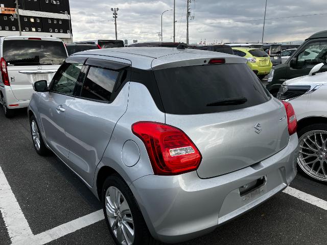 スズキ スイフト XL セーフティパッケージ装着車
