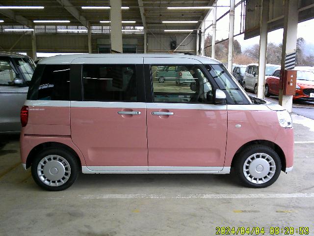 ダイハツ ムーヴキャンバス ストライプス X