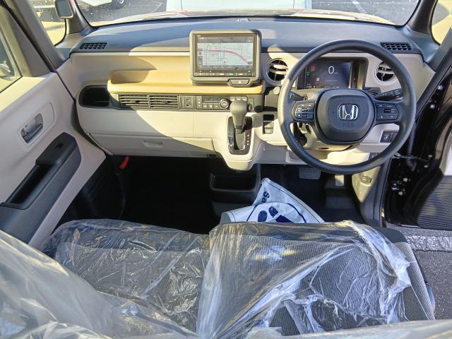 ホンダ N-BOX ベースグレード