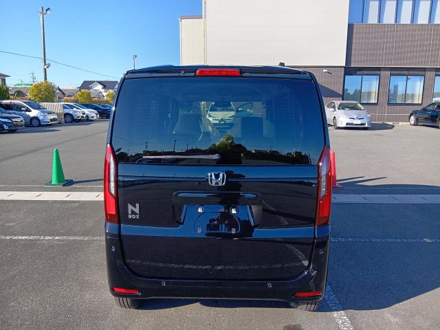 ホンダ N-BOX ベースグレード