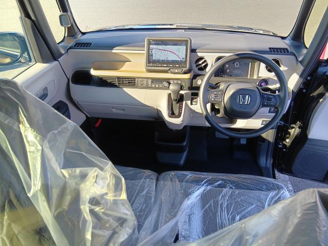 ホンダ N-BOX ベースグレード