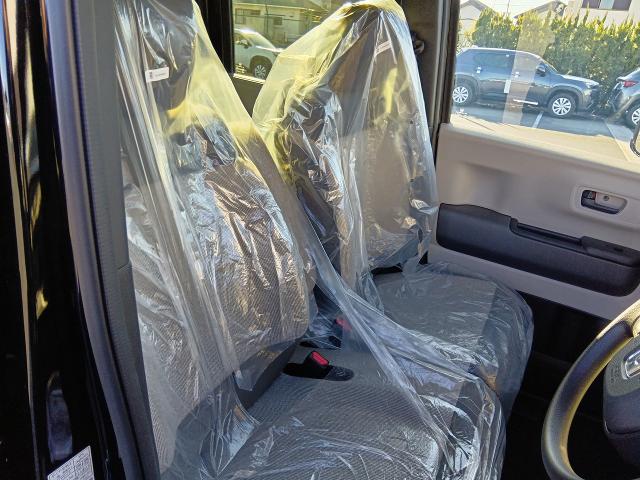 ホンダ N-BOX ベースグレード