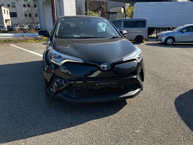 トヨタ C-HR S LEDパッケージ