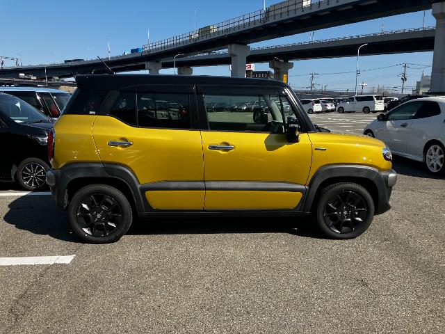 スズキ クロスビー 4WD ハイブリッド MZ