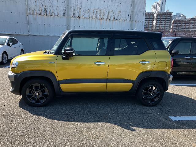 スズキ クロスビー 4WD ハイブリッド MZ