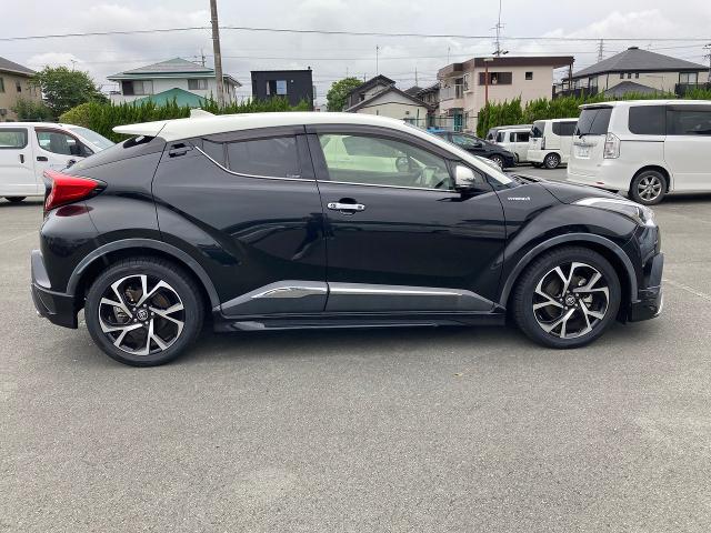 トヨタ C-HR ハイブリッド G