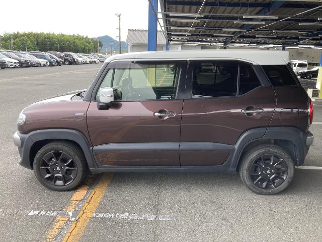 スズキ クロスビー 4WD ハイブリッド MZ