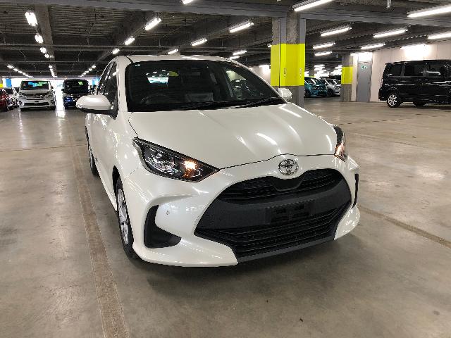 トヨタ ヤリス X