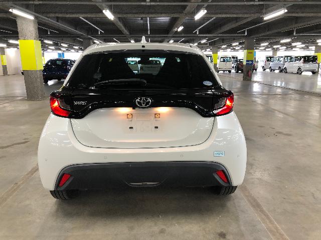 トヨタ ヤリス X
