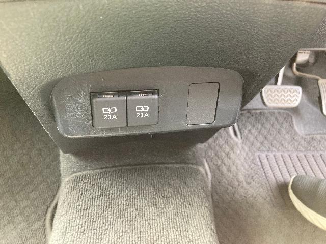 トヨタ シエンタ G クエロ