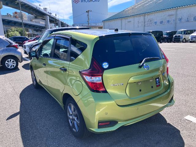 日産 ノート　ＨＢ e-POWER X ブラックアロー