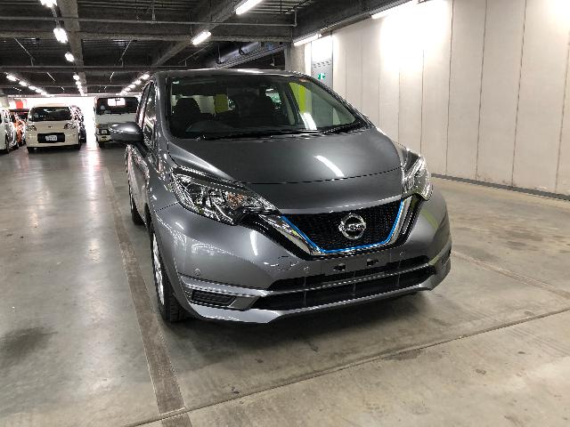 日産 ノート　ＨＢ e-POWER X