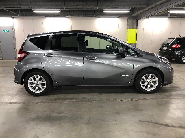 日産 ノート　ＨＢ e-POWER X