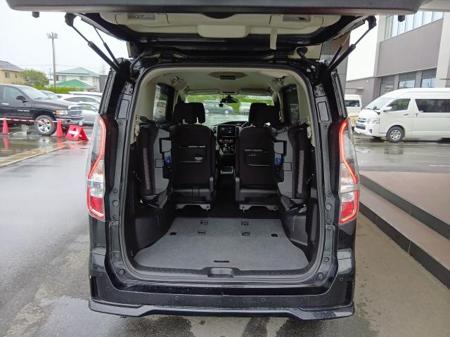 日産 セレナ e-POWER ハイウェイスター V