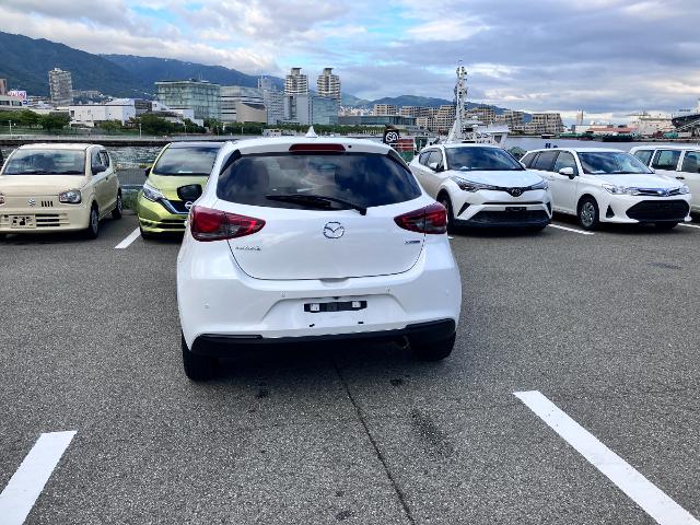 マツダ MAZDA2 15S Smart Edition