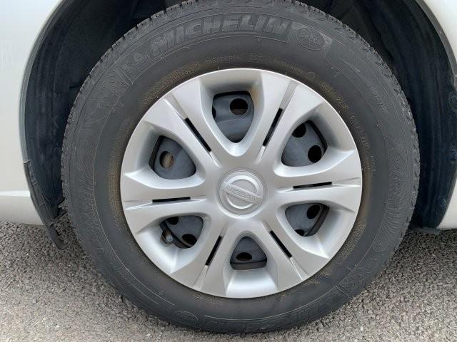 日産 ノート X アラウンドビューモニターLEDヘッドライト付き