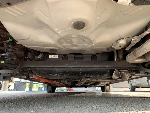 トヨタ アクア S オートエアコン電動格納ドアミラー付き